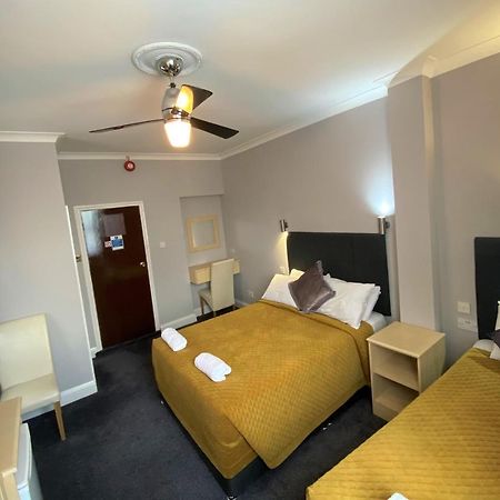 Lampton Guest House Χάνσλοου Εξωτερικό φωτογραφία