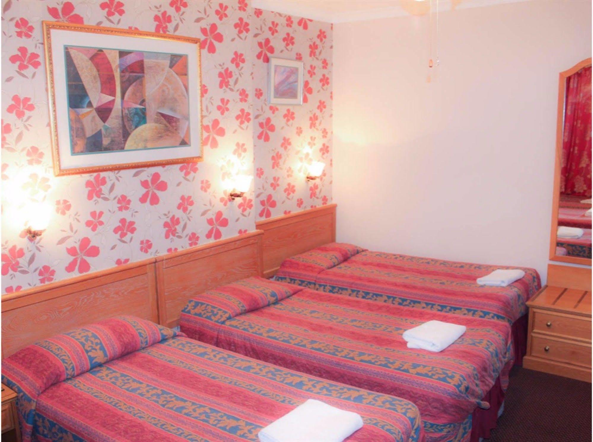Lampton Guest House Χάνσλοου Εξωτερικό φωτογραφία