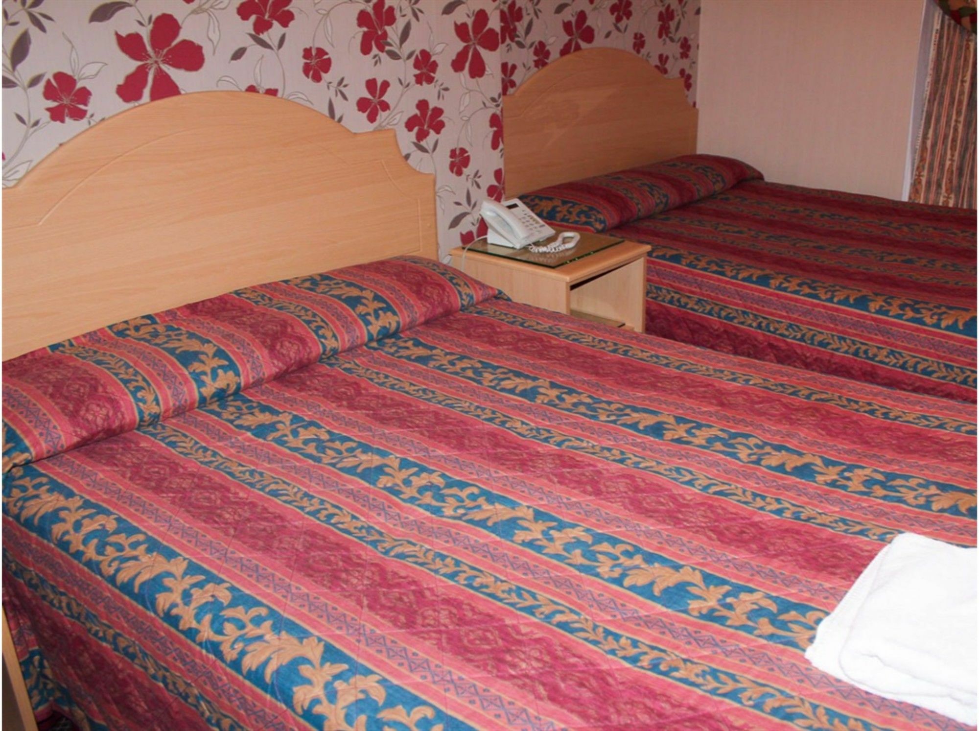 Lampton Guest House Χάνσλοου Εξωτερικό φωτογραφία
