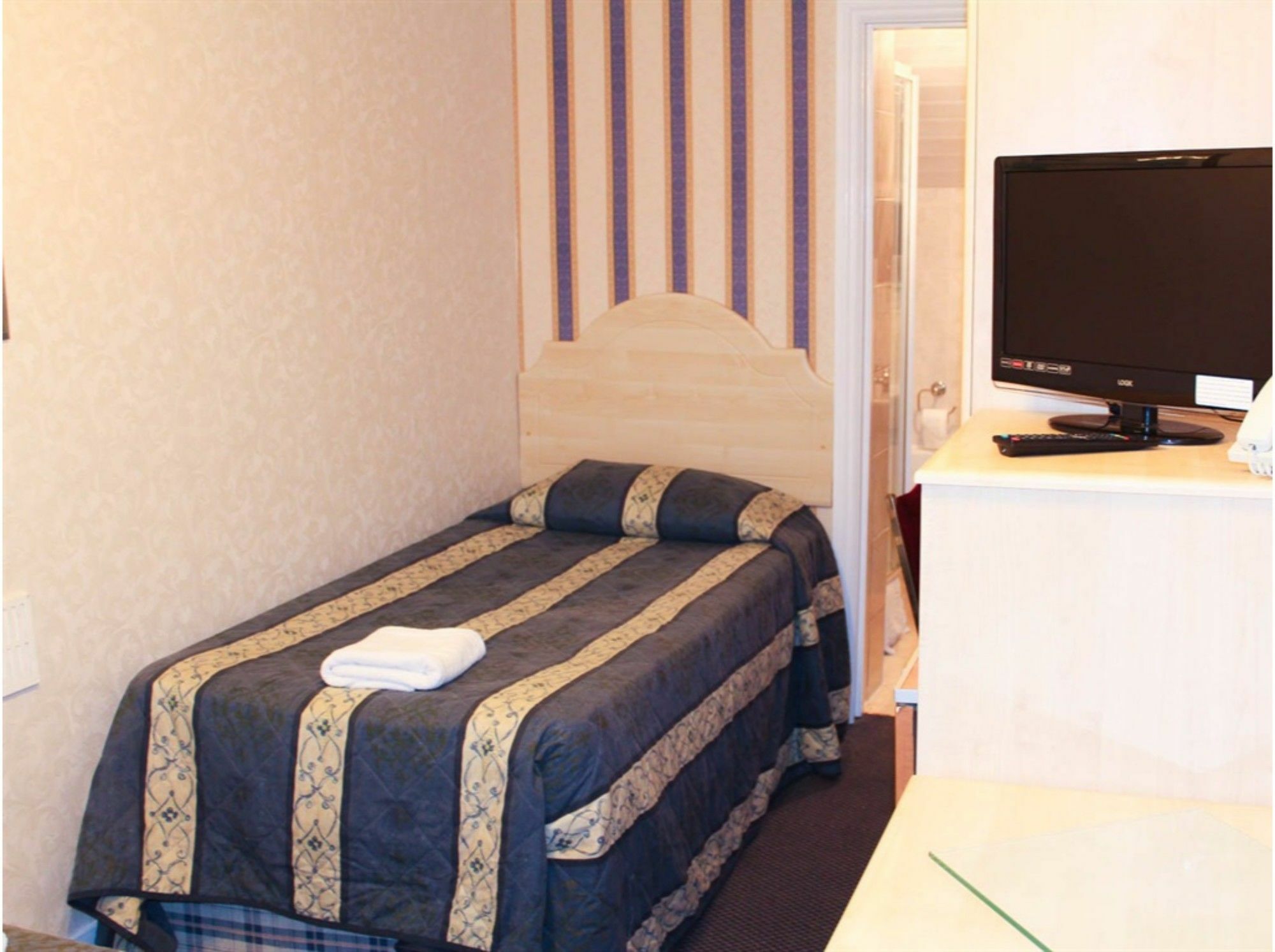 Lampton Guest House Χάνσλοου Εξωτερικό φωτογραφία