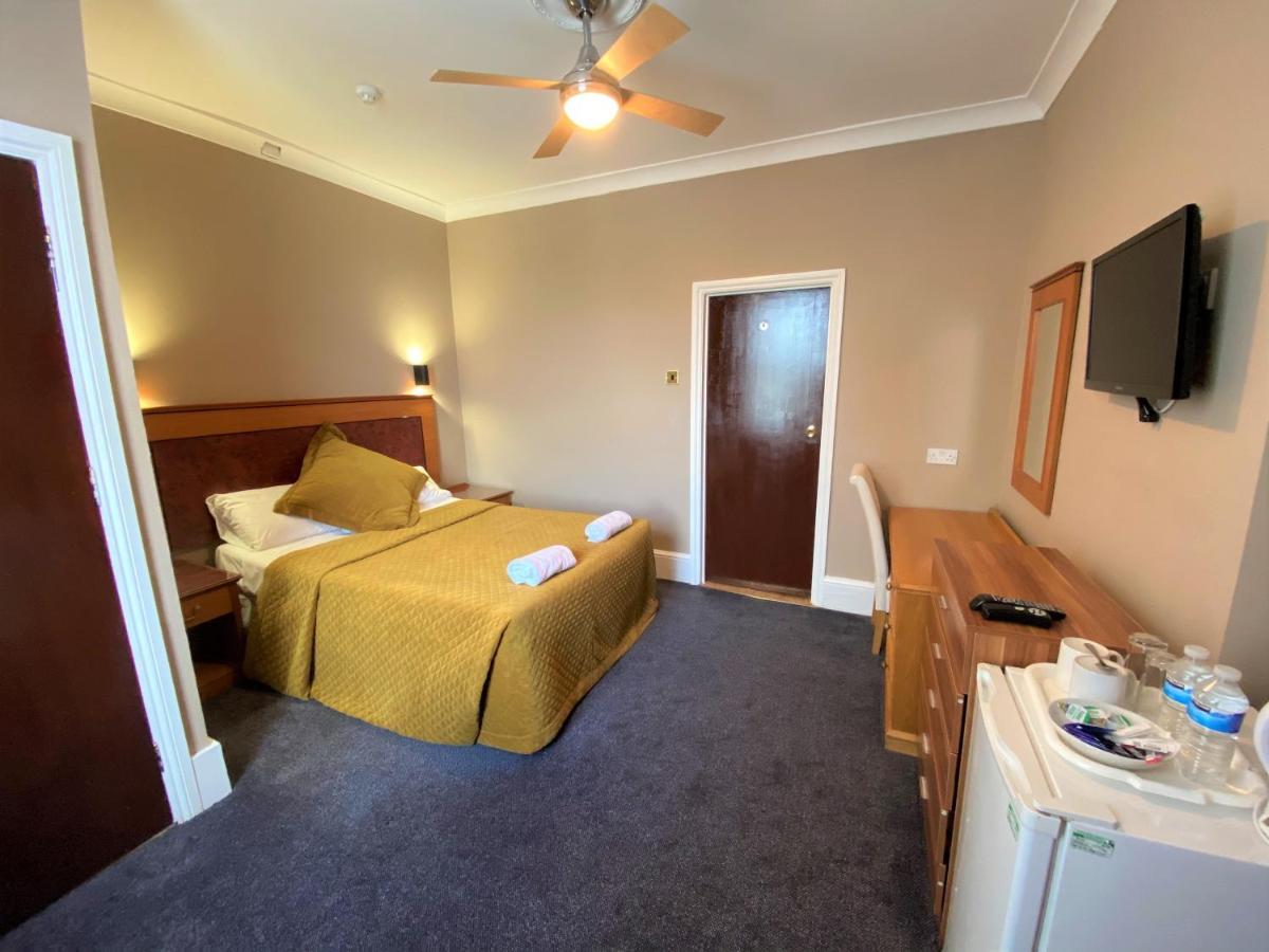 Lampton Guest House Χάνσλοου Εξωτερικό φωτογραφία